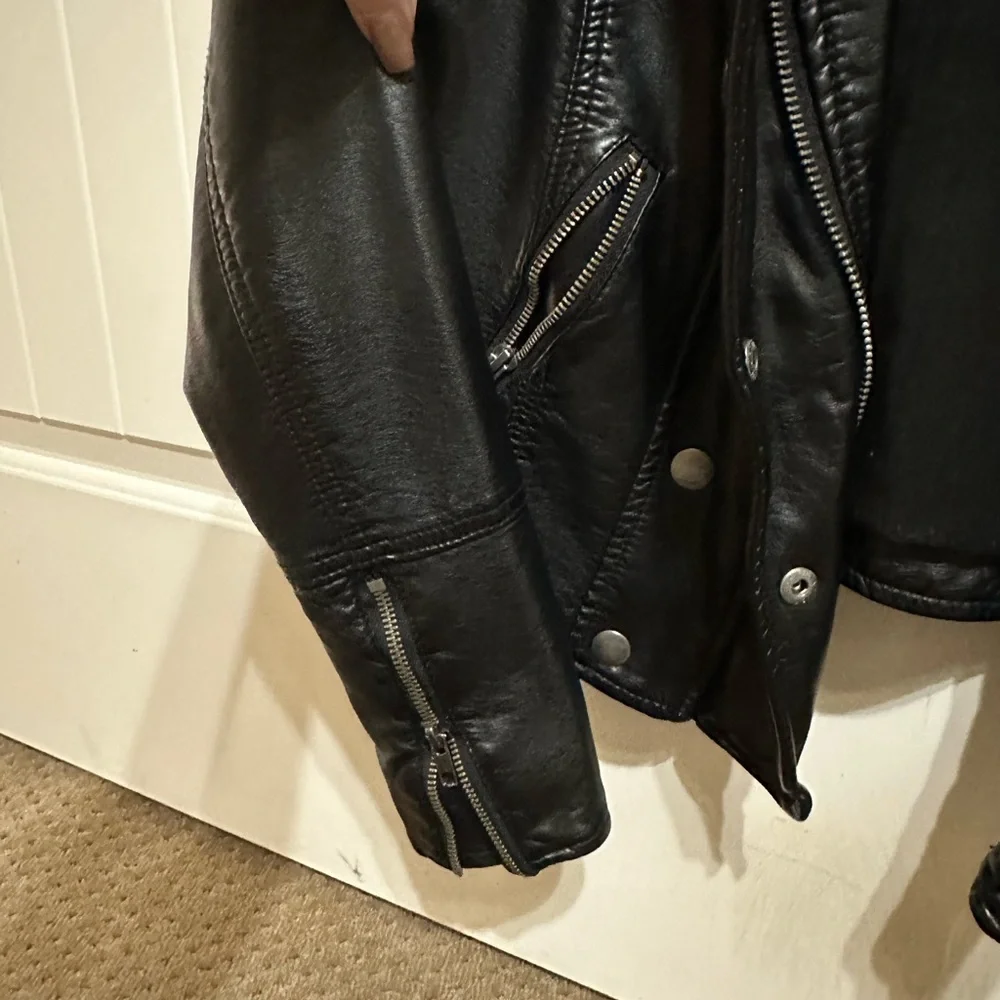 Free people vegan leather jacket with hoodie - Picture 5 of 9